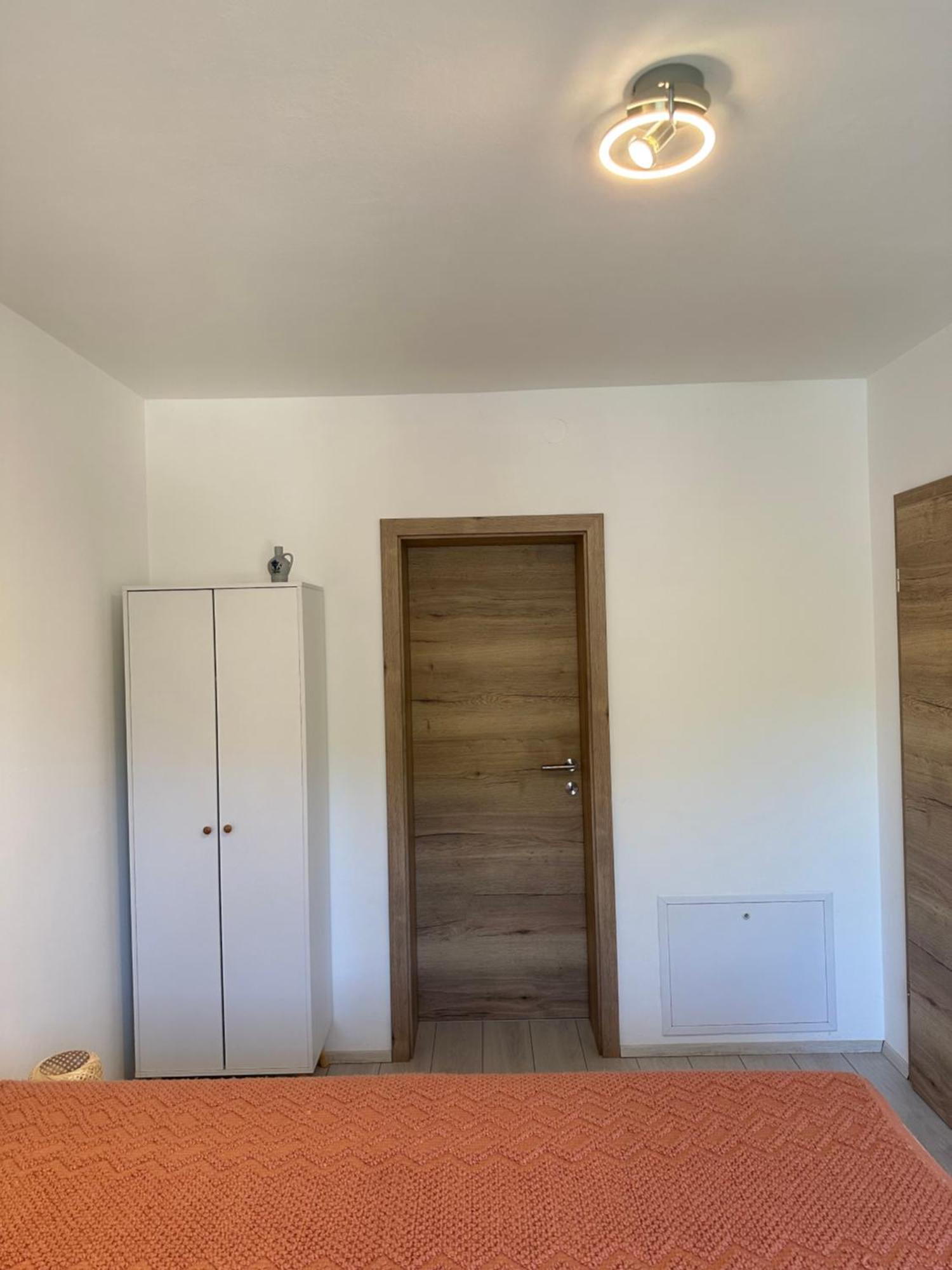 Apartma Anze Samec Dobravlje Екстер'єр фото