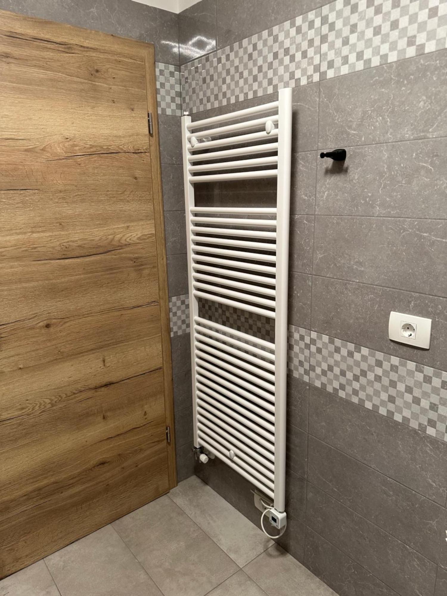 Apartma Anze Samec Dobravlje Екстер'єр фото